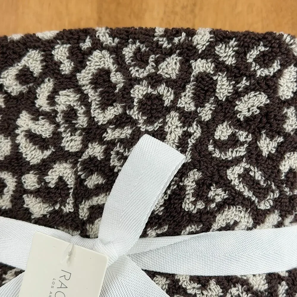 Rachel Zoe Leopard Cheetah Animal Print Hand Towel Set of 2 Brown Beige 18 x 28